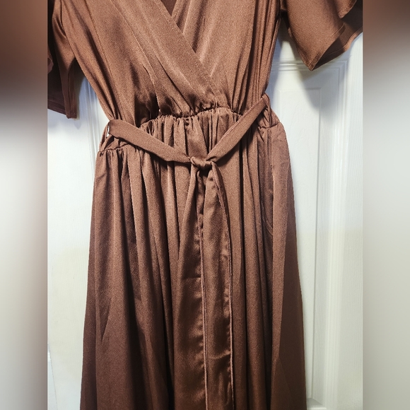 Baltic Born Sicily Satin Double Slit Maxi Dress in Rosy Brown NWOT - Picture 10 of 13